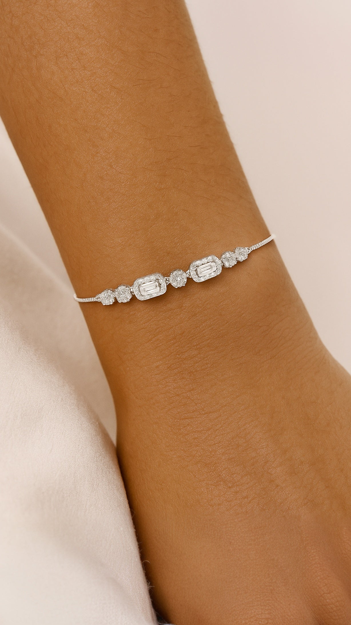 Aurora Eternelle Bracelet