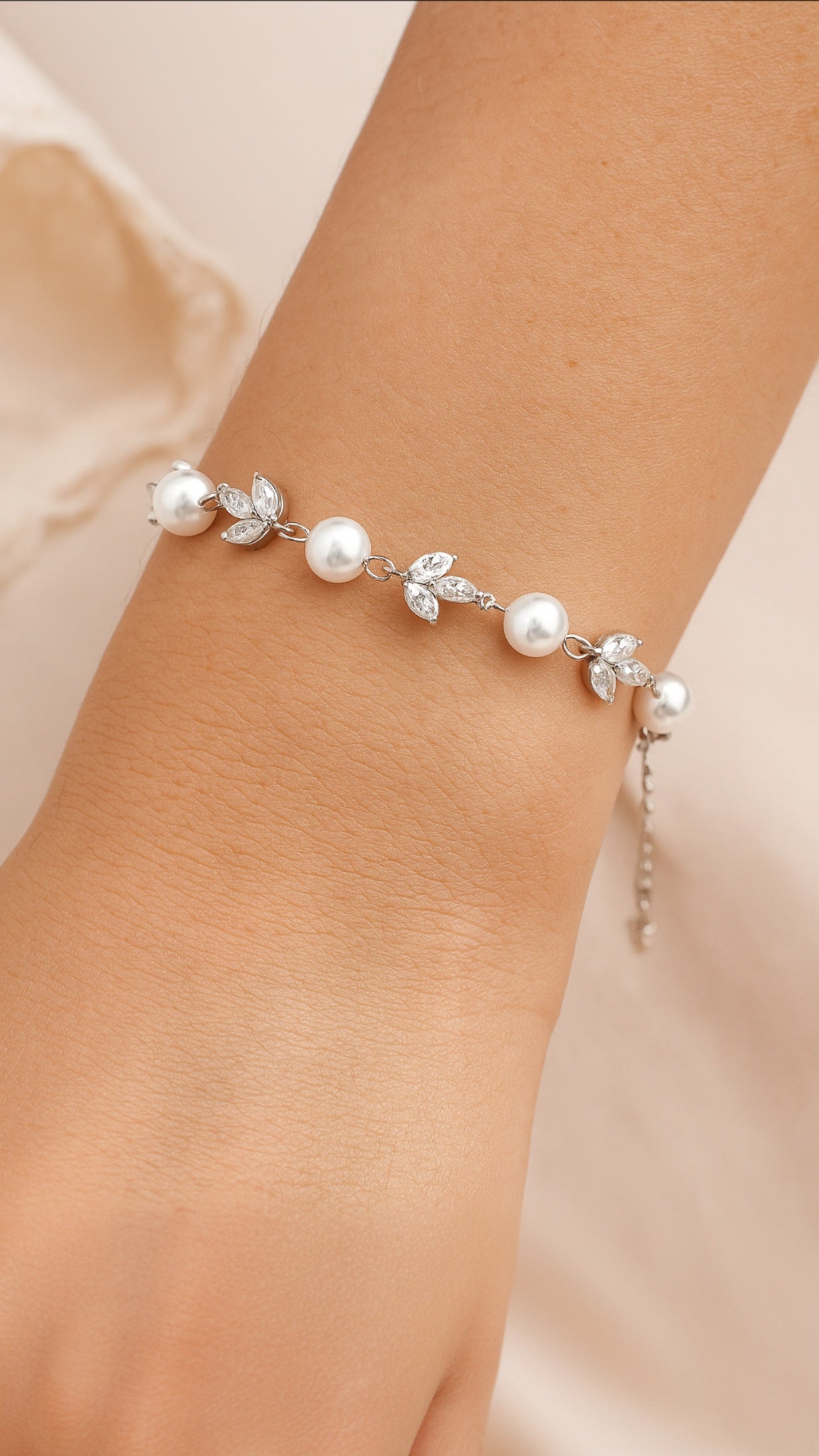 Pearl Eclipse Bracelet
