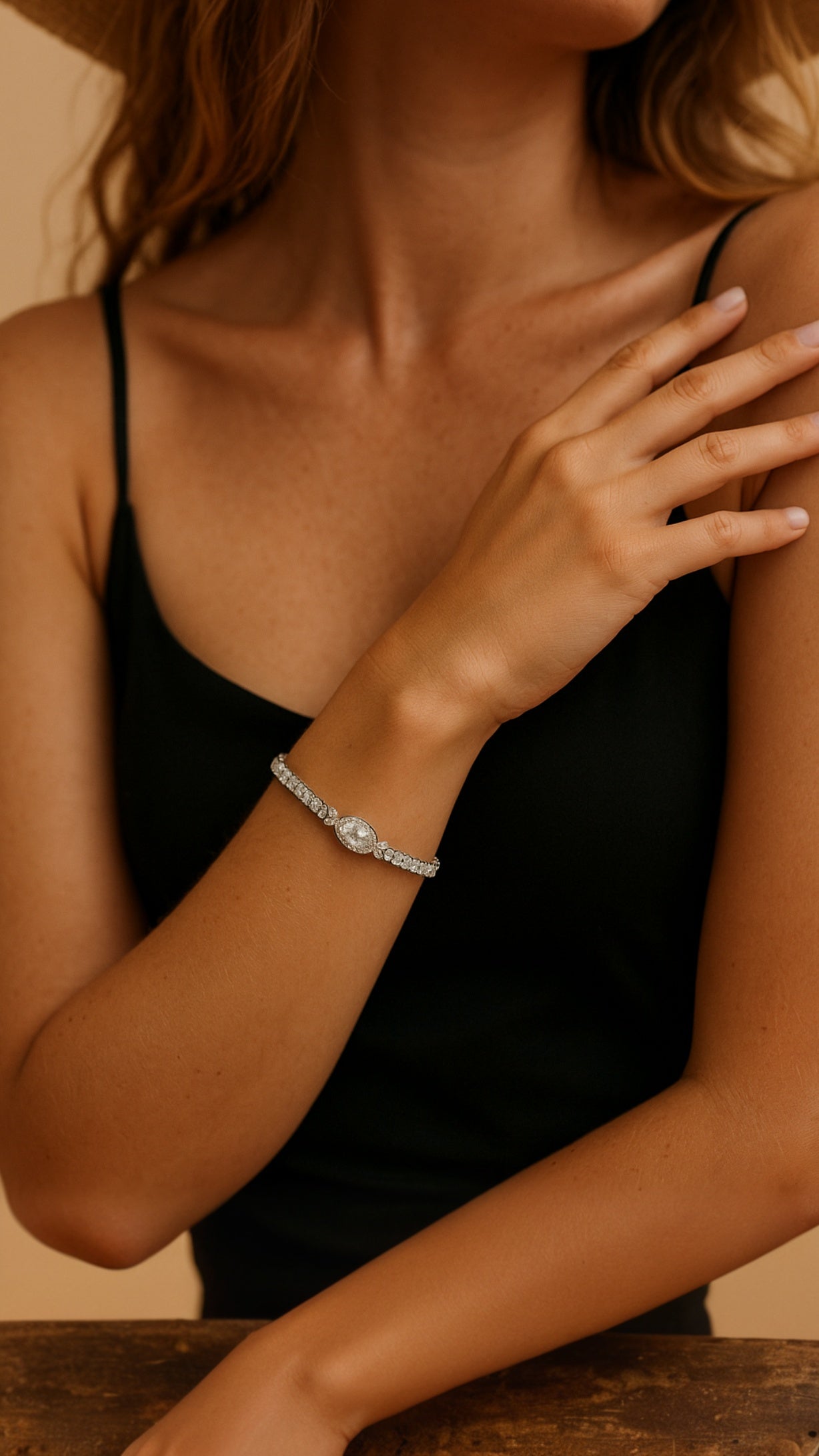 Solaris Embrace Bracelet
