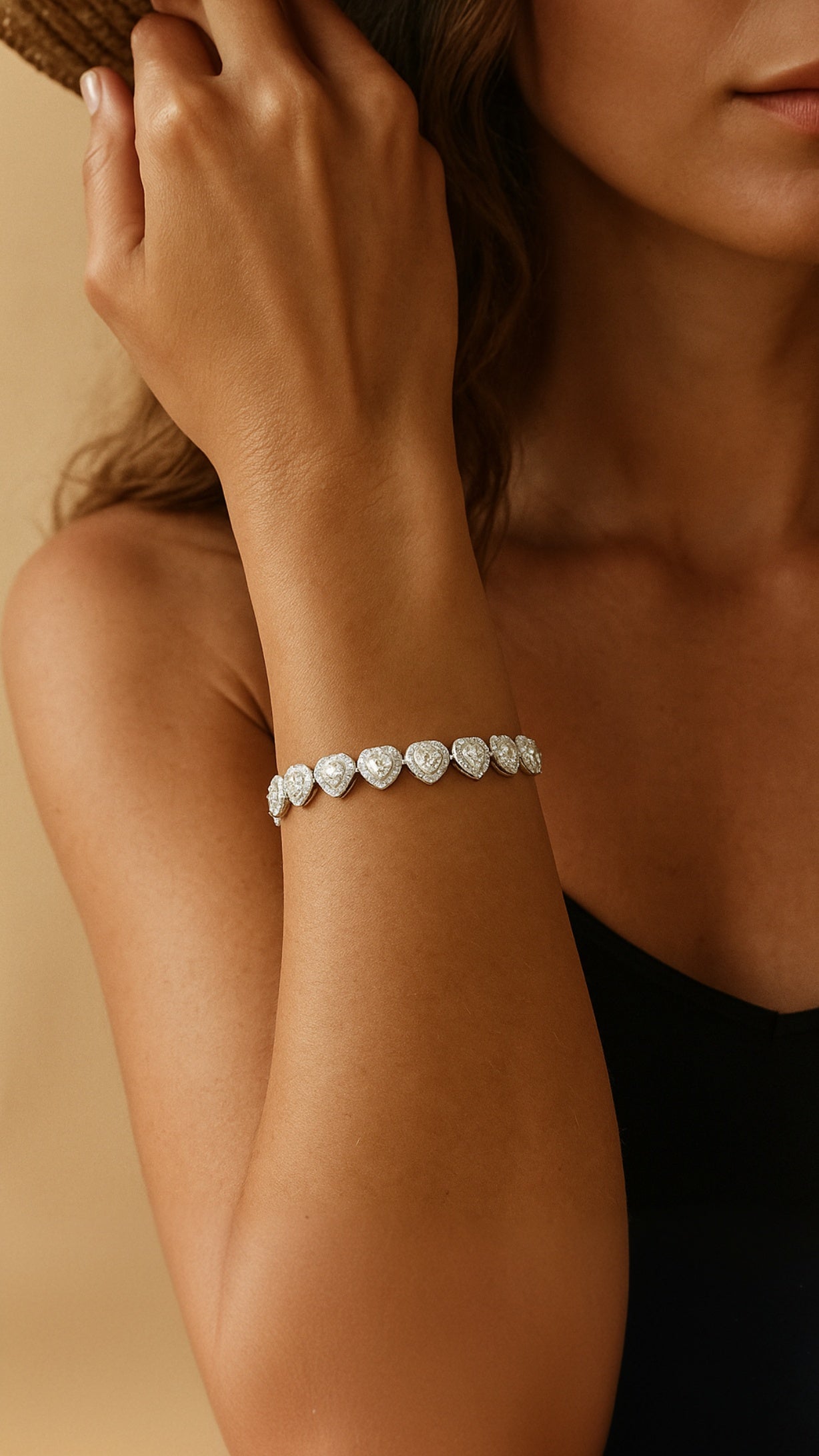 Lustrous Amour Bracelet