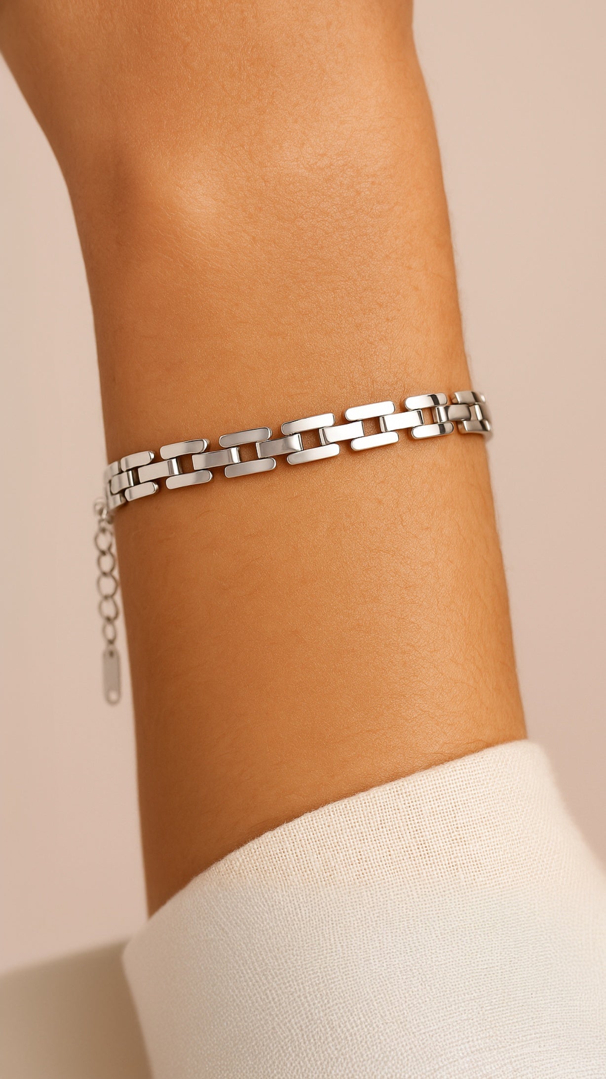 Interlocked Couture Bracelet