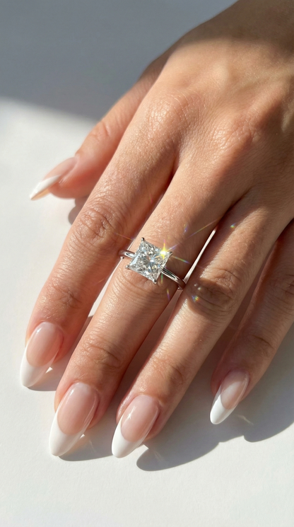 星雲の優雅な指輪