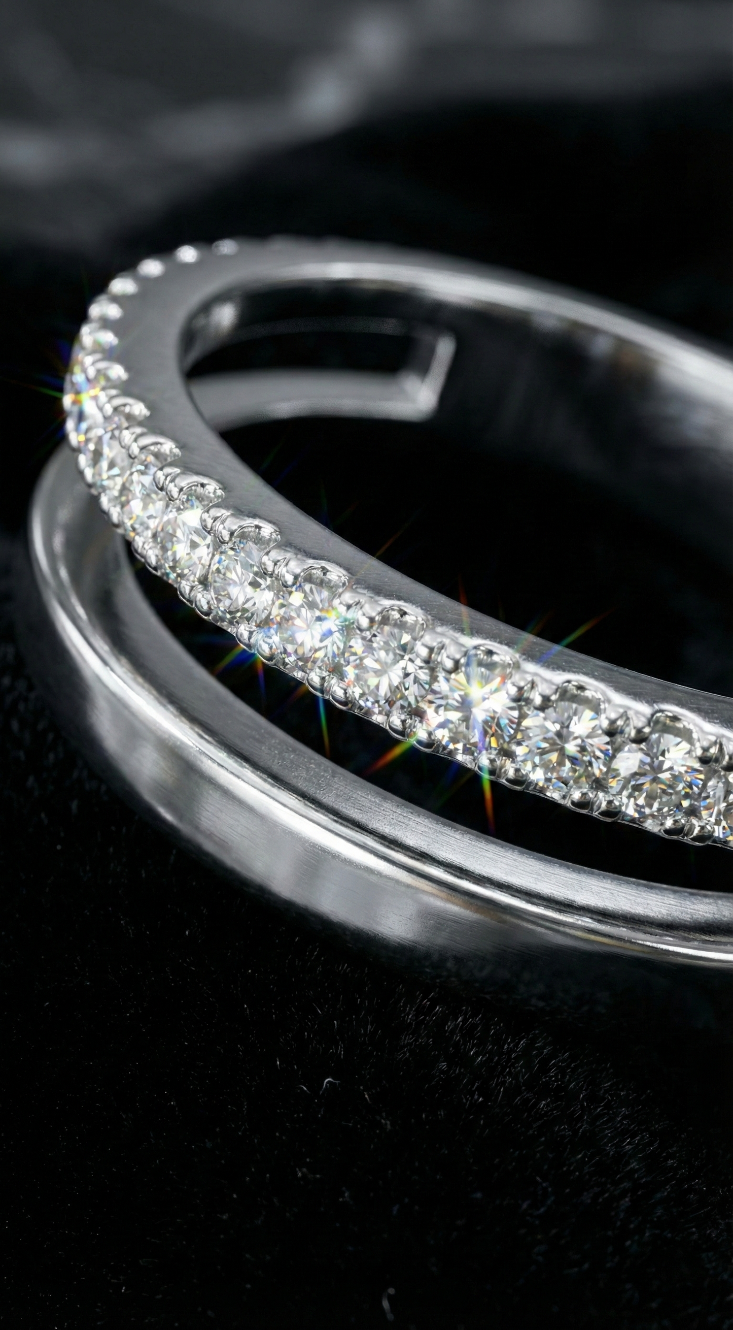 Anello in Argento Sofisticato