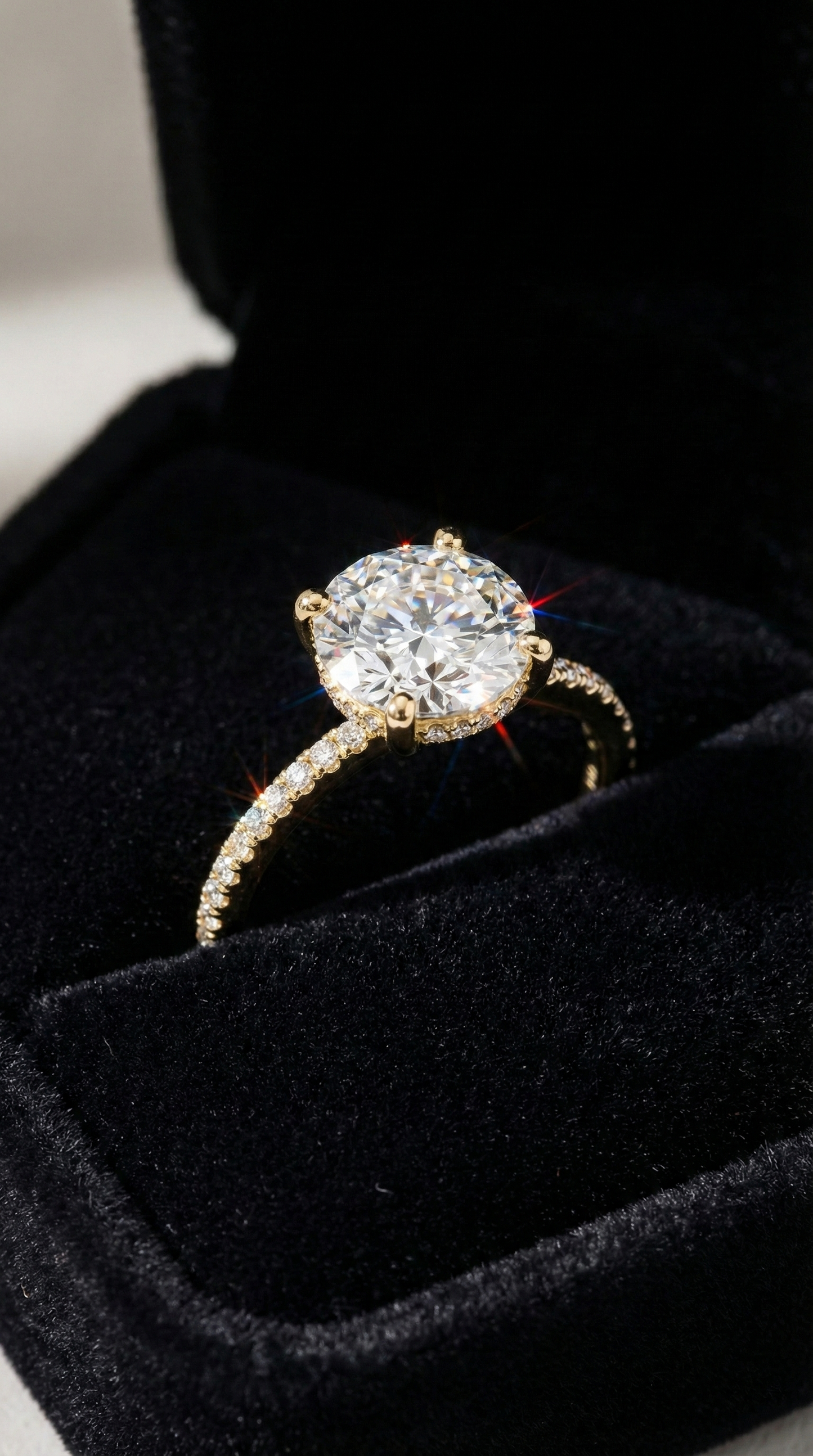 ダイヤモンドロイヤルリング