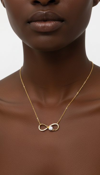Oändlig Kärlek Halsband