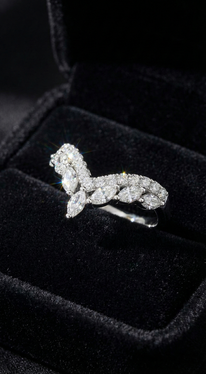 真夜の王冠リング