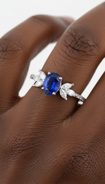 Anillo de serenata de zafiro