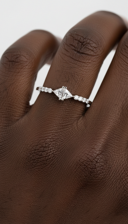 Royal Sparkle Ring