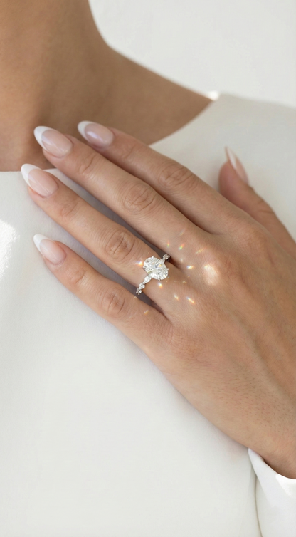 月の夢のリング