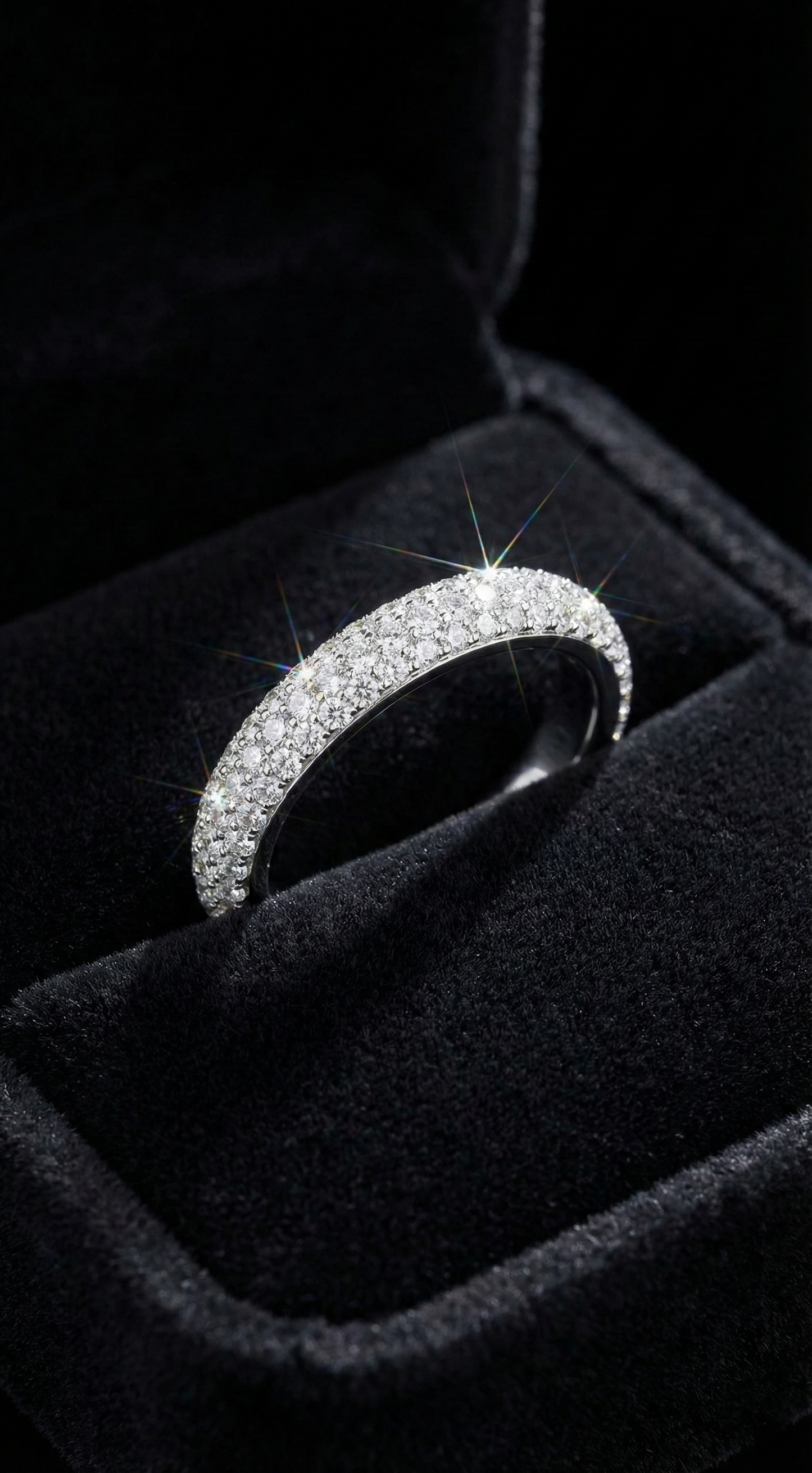 ダイヤモンドのささやきリング