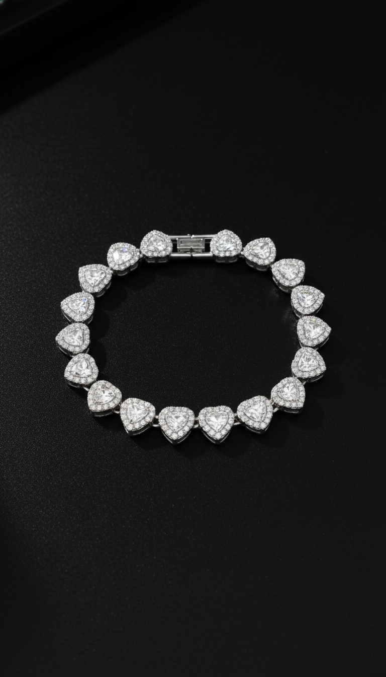 Lustrous Amour Bracelet