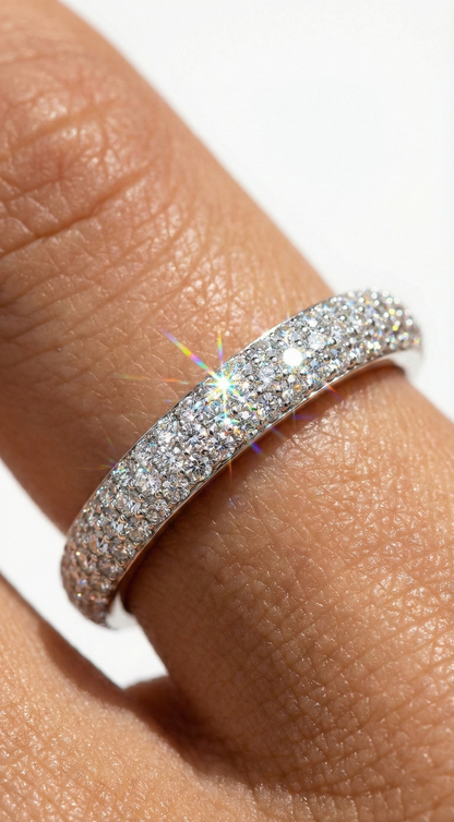 ダイヤモンドのささやきリング