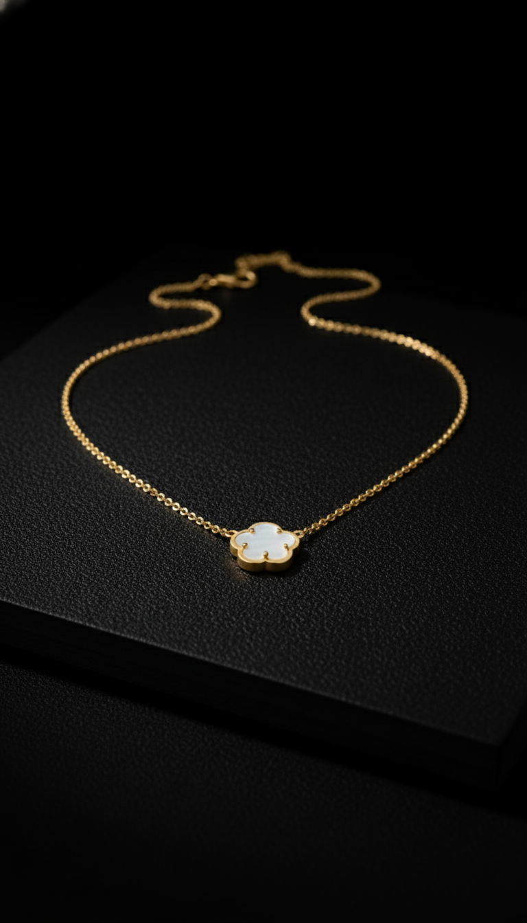 Divine Clover Necklace