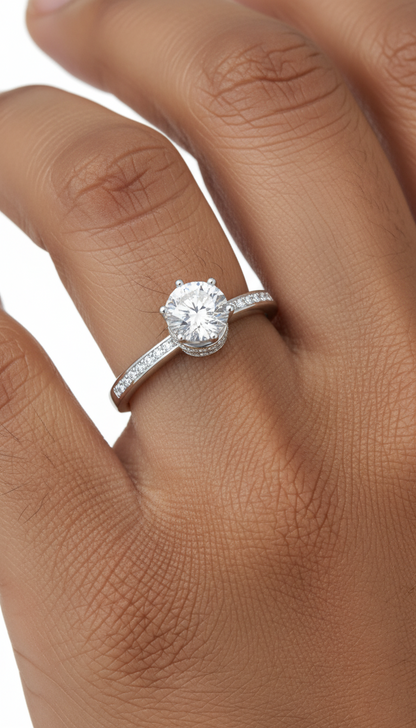 Gleaming Jewel Ring