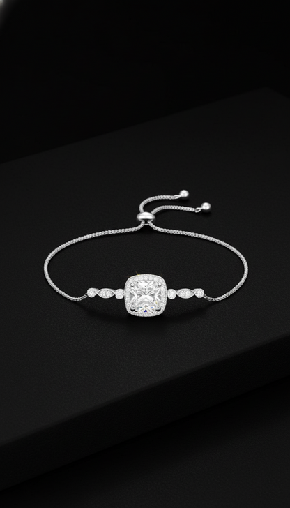 Arctura Star Bracelet