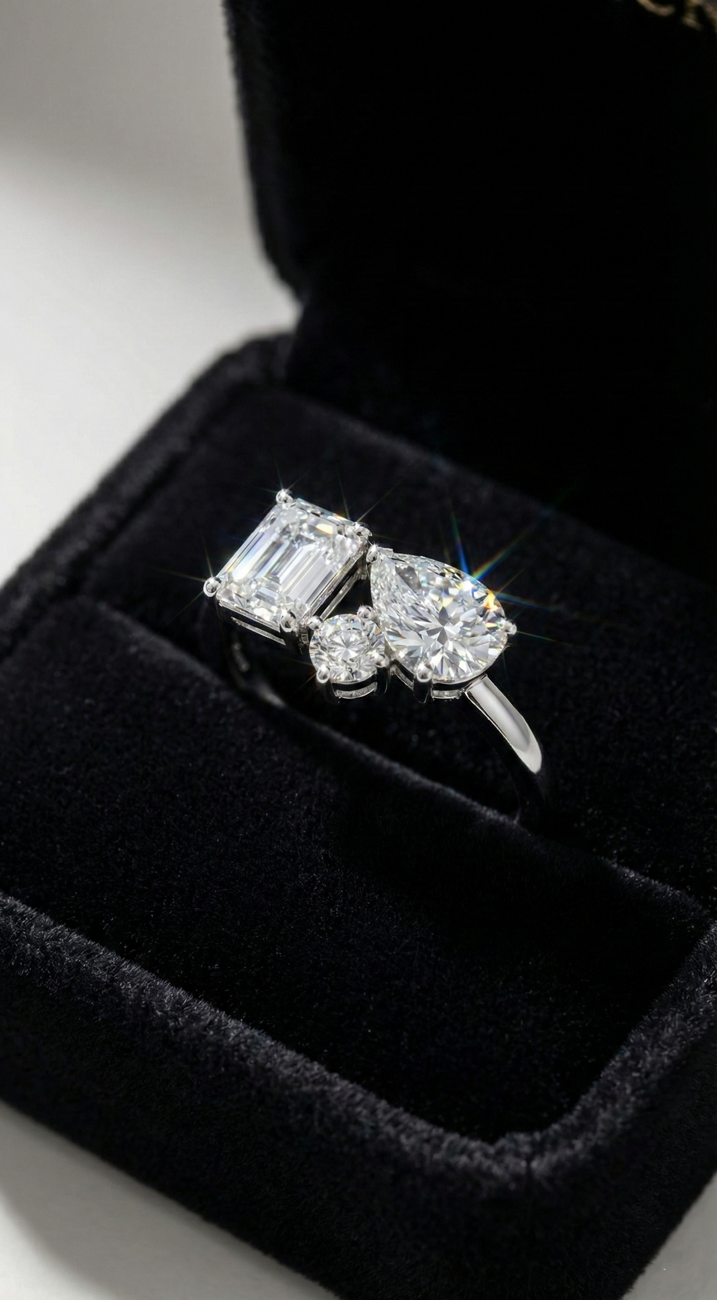 魔術師の石の指輪