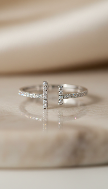 Queen’s Luster Ring