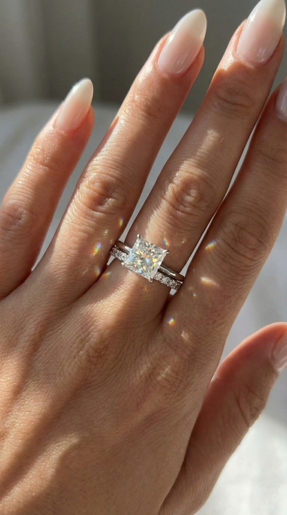 星雲の優雅な指輪