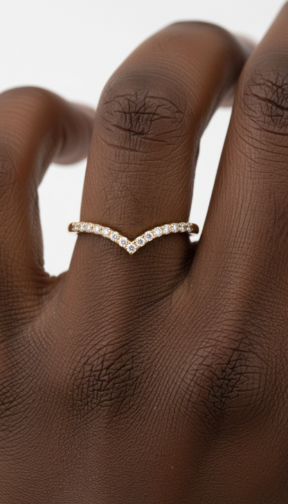 Eterisk Elegans Ring