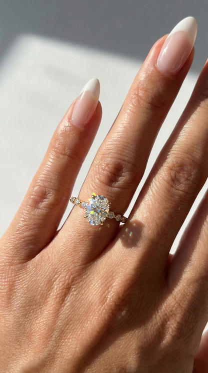 月の夢のリング