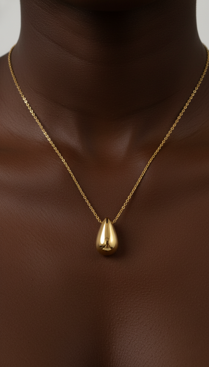 Silent Drop Necklace