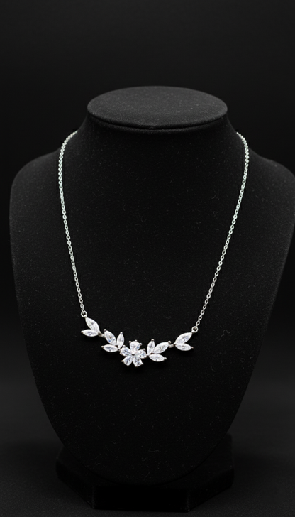 Floral Reverie Necklace