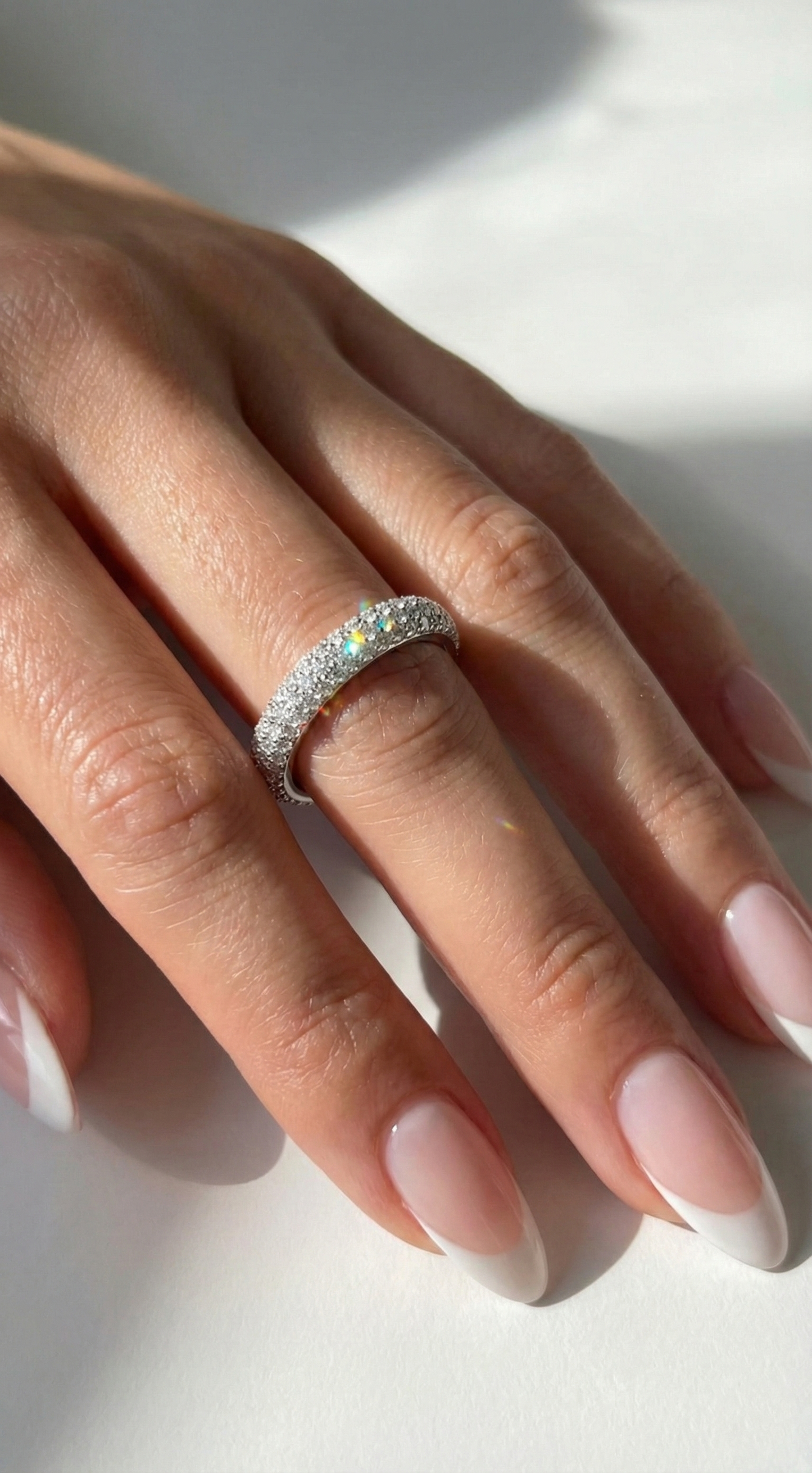 ダイヤモンドのささやきリング