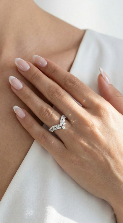 真夜の王冠リング