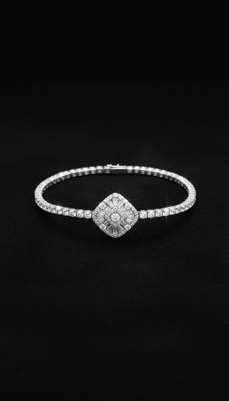 Clover Grace Bracelet