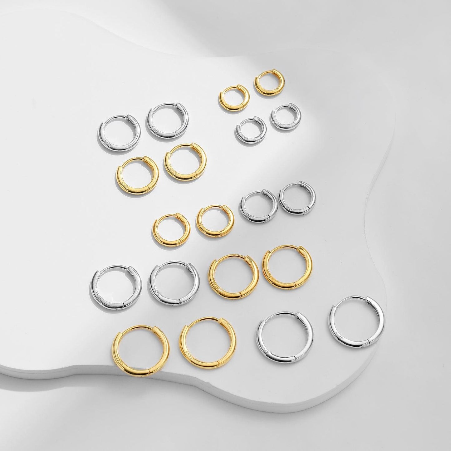 Clear Radiance Earrings - Diamoray