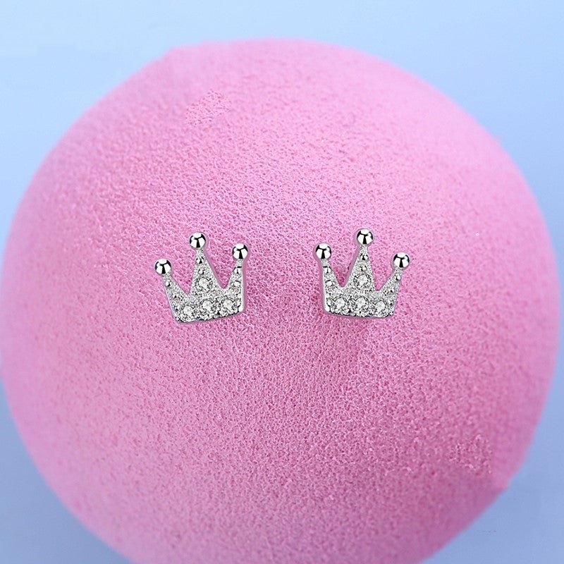 Crowned Majesty Earrings - Diamoray