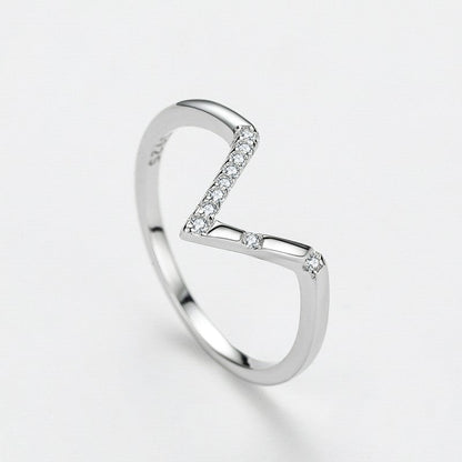 Deluxe Dynasty Ring - Diamoray