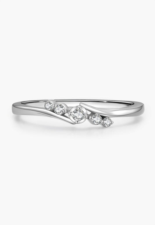 Luxurious Legacy Ring - Diamoray