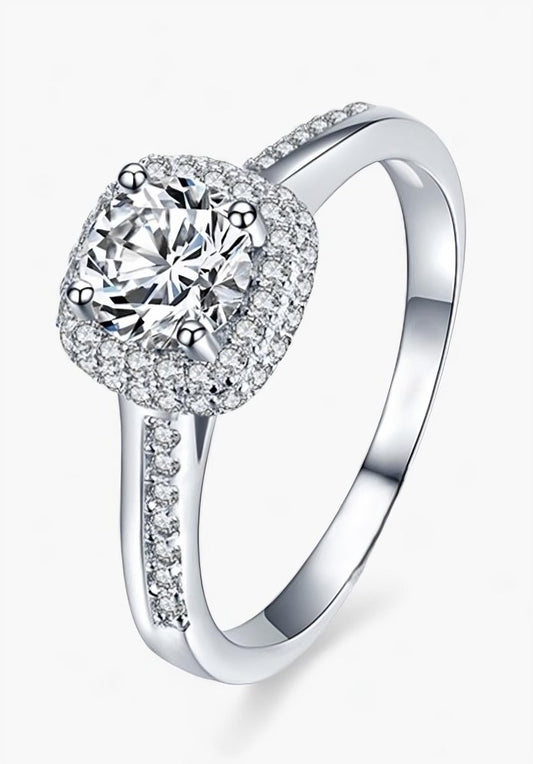 Majestic Diamond Ring - Diamoray