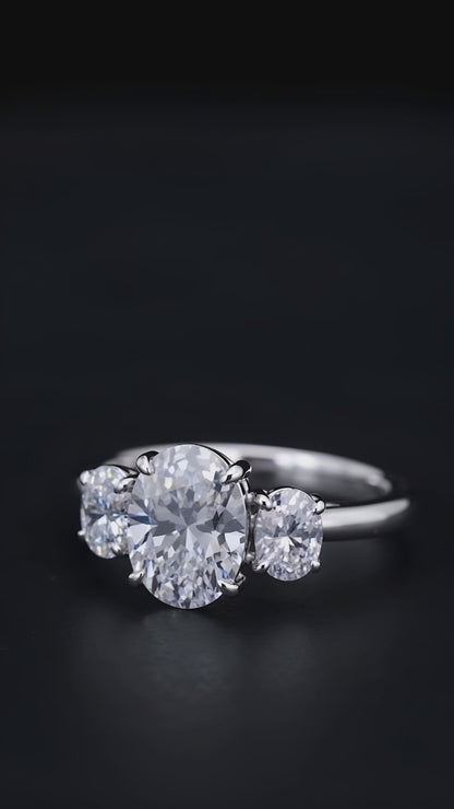 Pure Majesty Ring