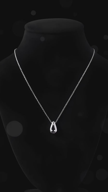 Silent Drop Necklace