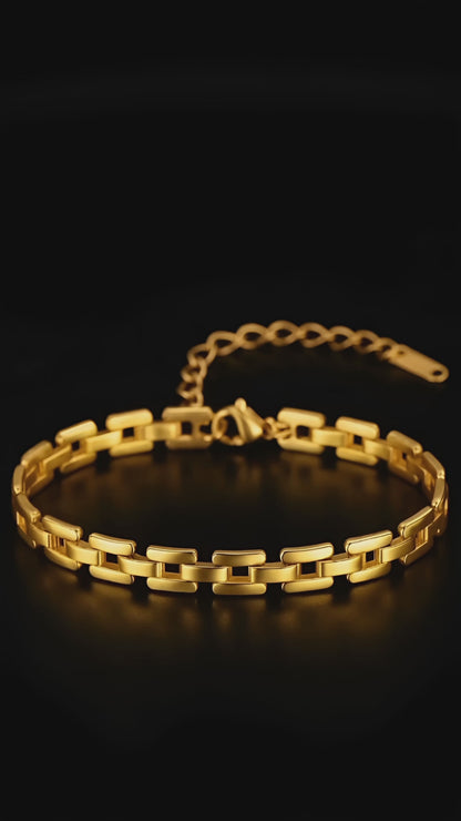 Interlocked Couture Bracelet