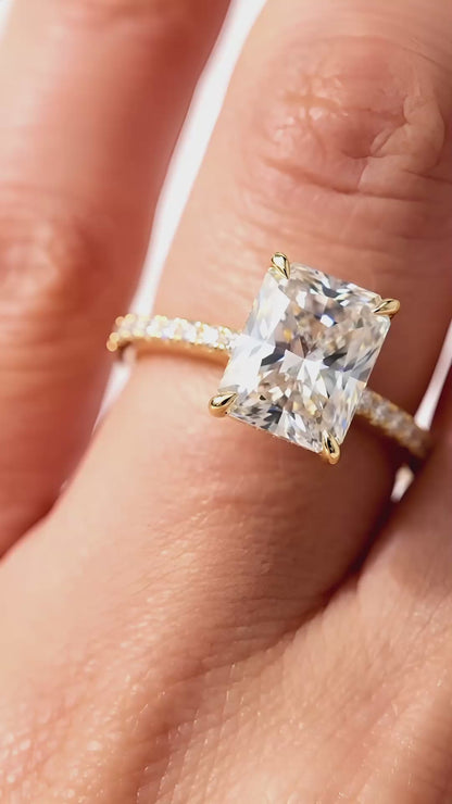 宇宙きらめきの指輪