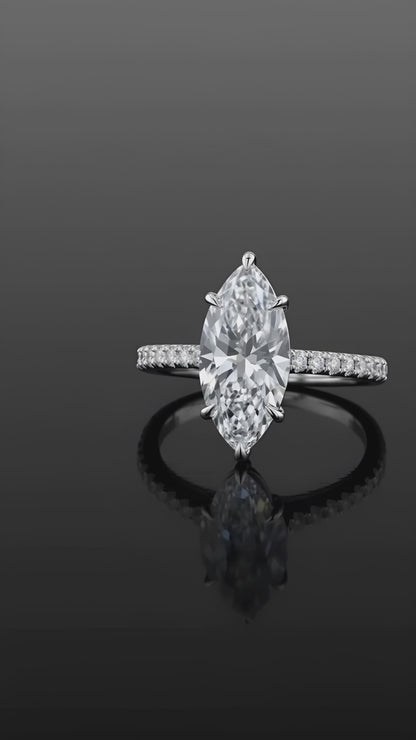 Anillo con cresta estelar