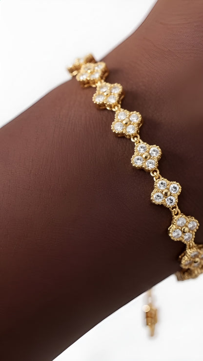 Clover Elegance Bracelet