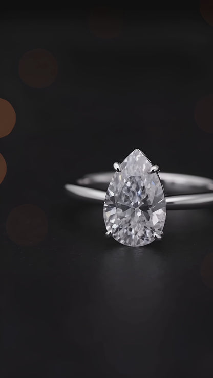 Crystal Reign Ring