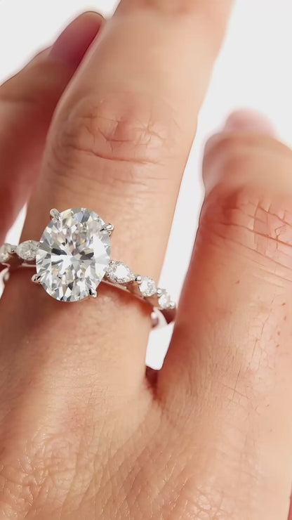 月の夢のリング