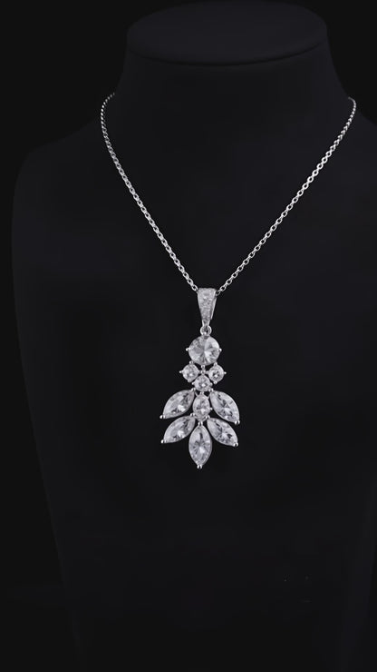 Mystic Leaves Necklace