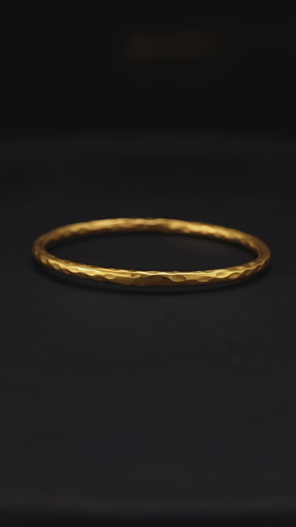 Eterisk Loop Ring