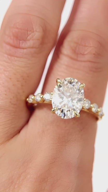 月の夢のリング