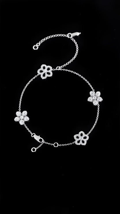 Amour Fleur Bracelet