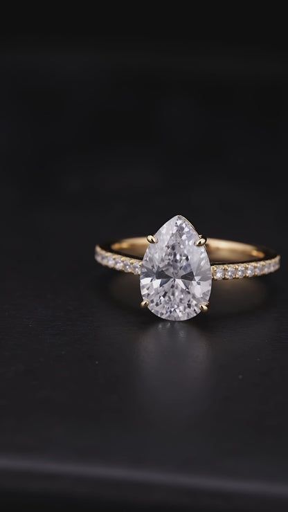 Diamond Aria Ring