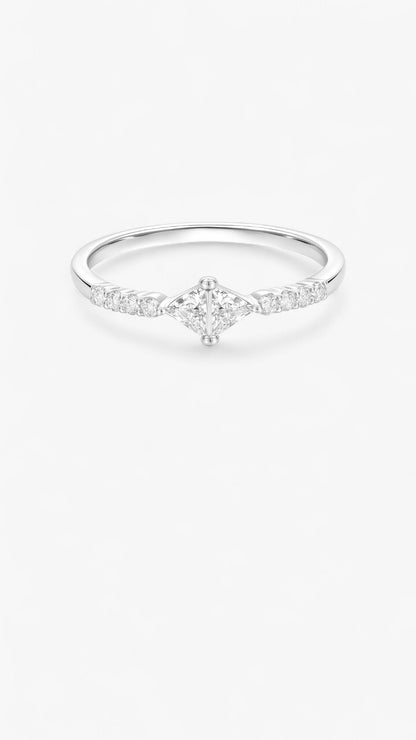 Royal Sparkle Ring