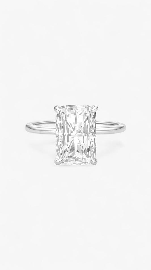 Anillo de diamantes divinos