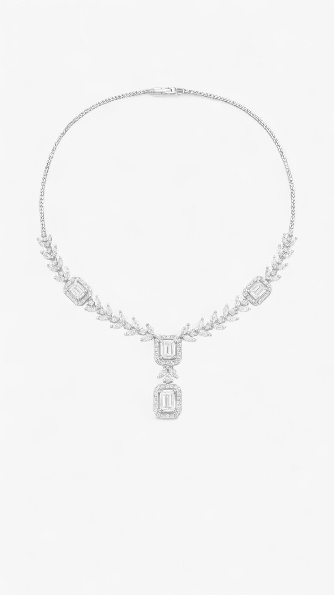 Lustre Royale Necklace